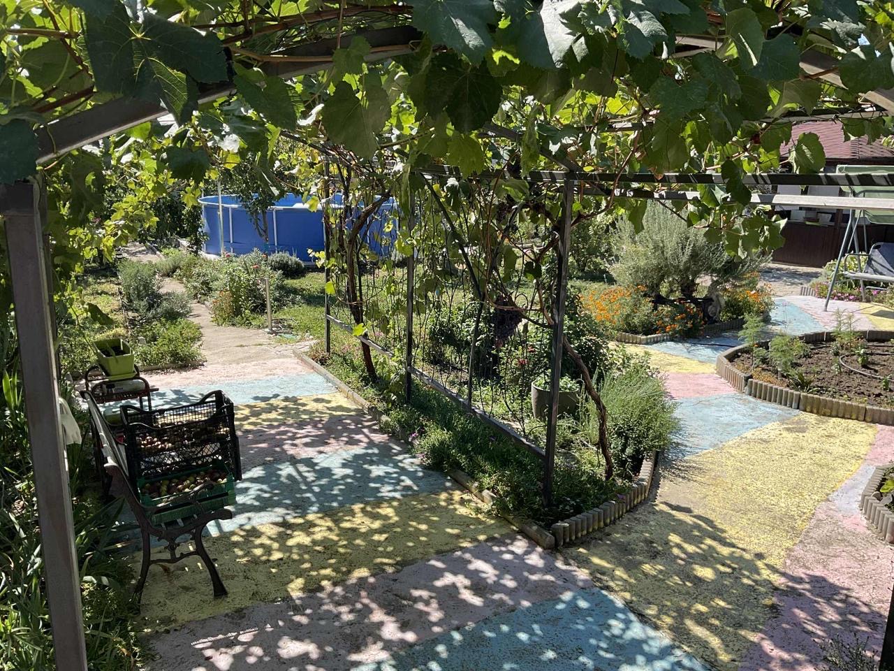 078dfa24-62d6-4180-83b9-17309b967215