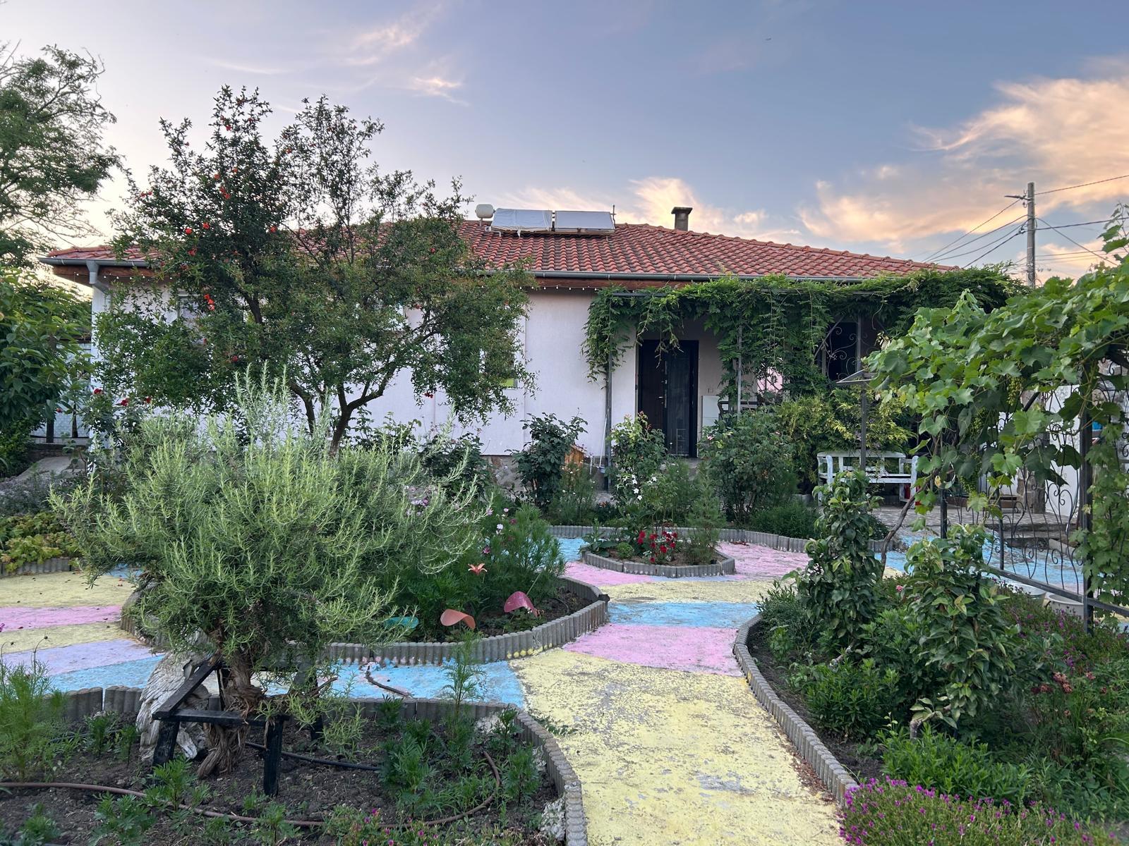 0a68a31e-947a-4a47-a22d-aaaad965c64a