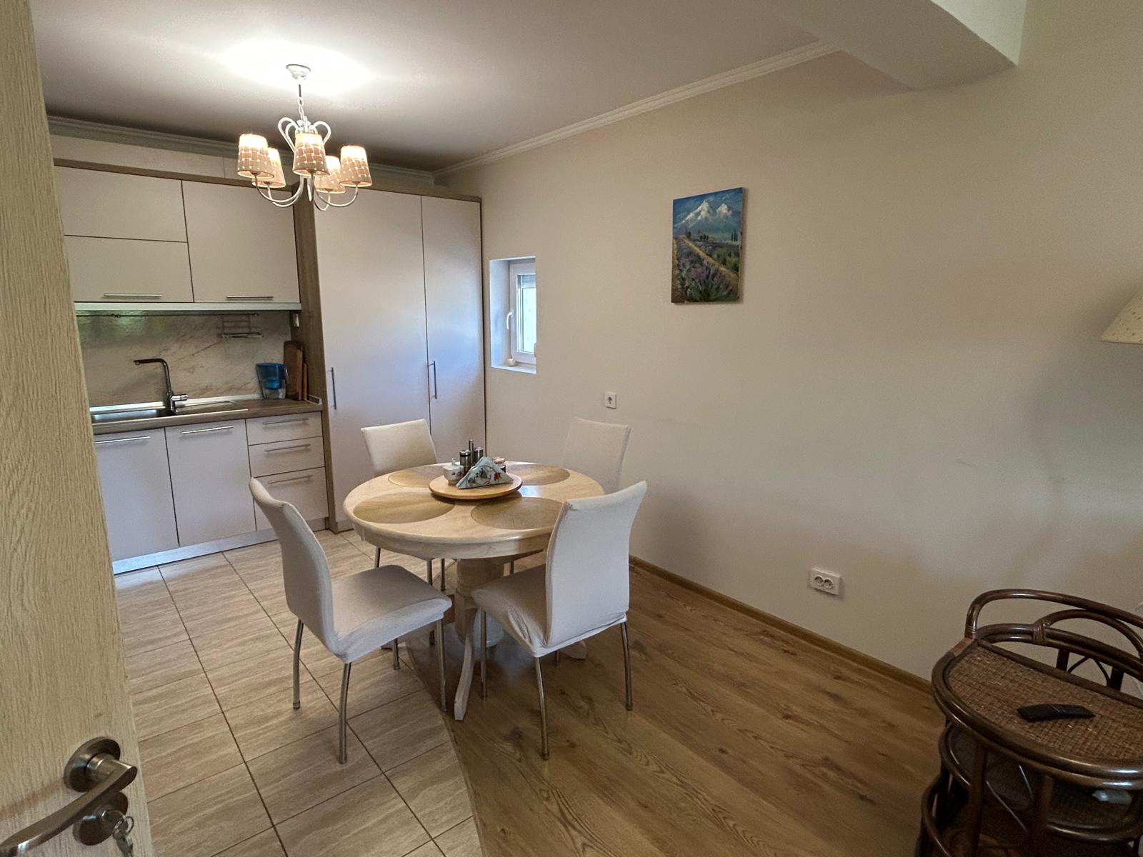 f4ac2df8-517b-4294-9459-db3e8d85804a