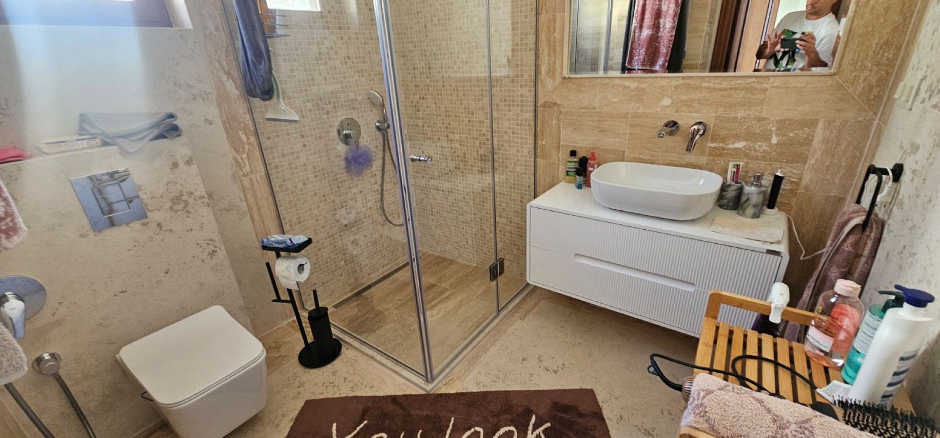 IMG-ab68878e0f8211ca5dafc0b6d316606d-V