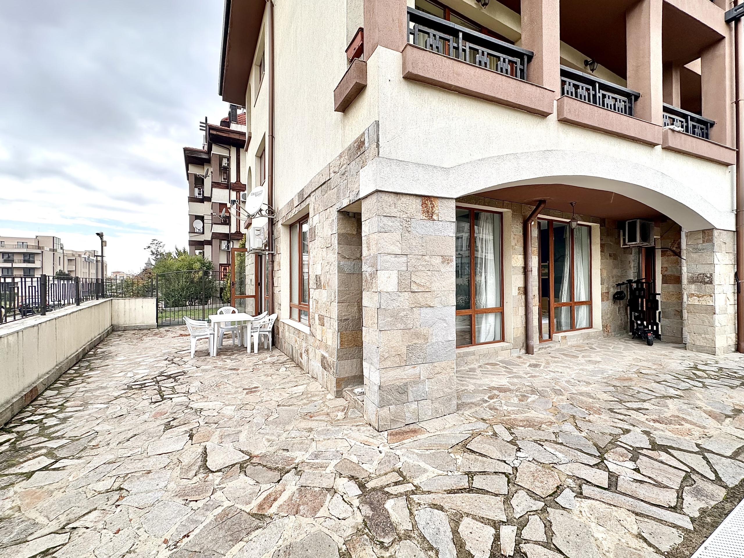 Panorama Bay-2bed-parter-75m2-17