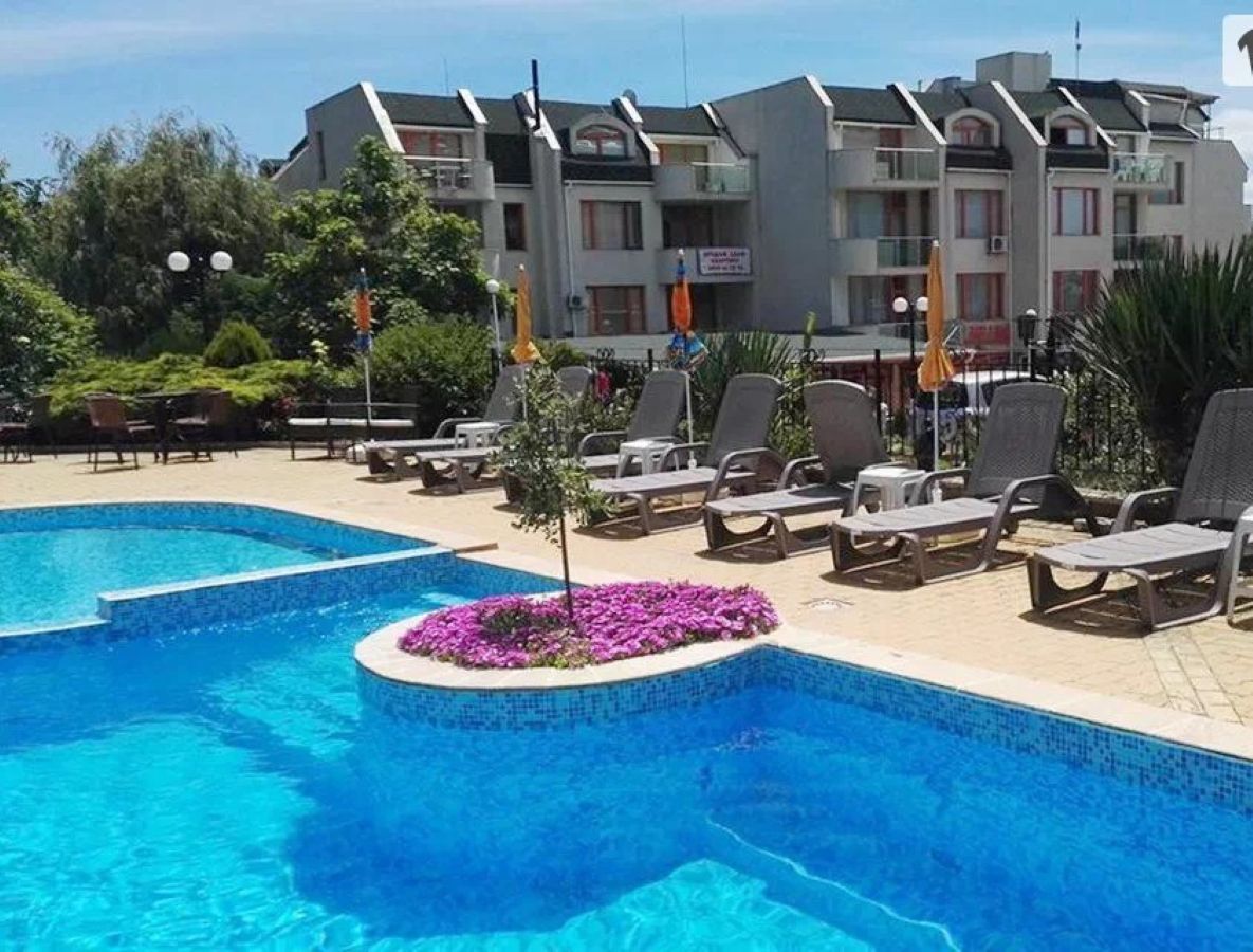 6613d51defed43JkGY68