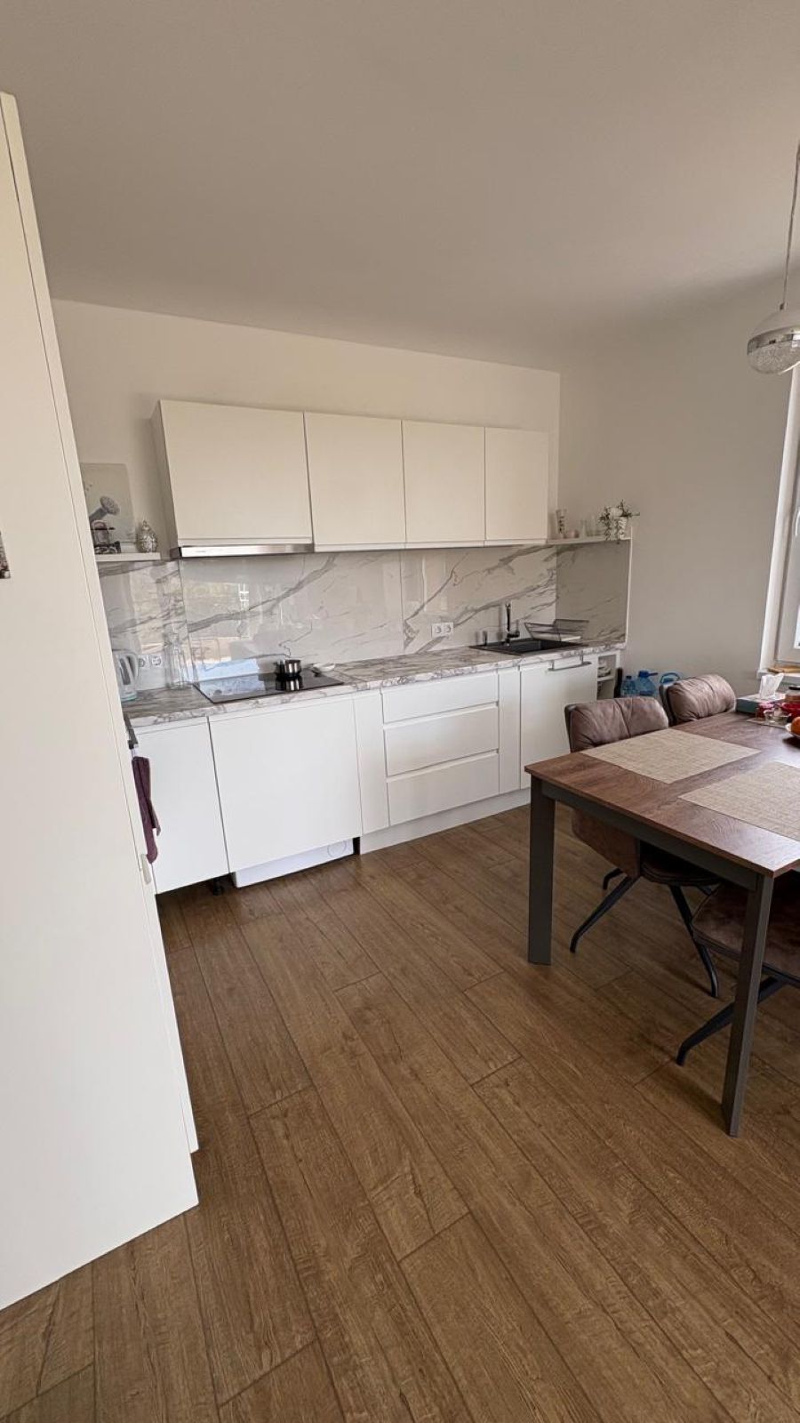 c754cd38-8ed5-439e-b88b-90dd1ddc128b