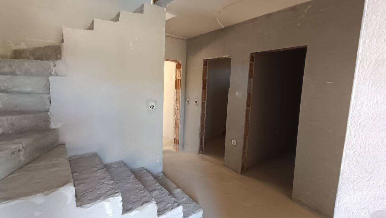 9673428_131749973_big