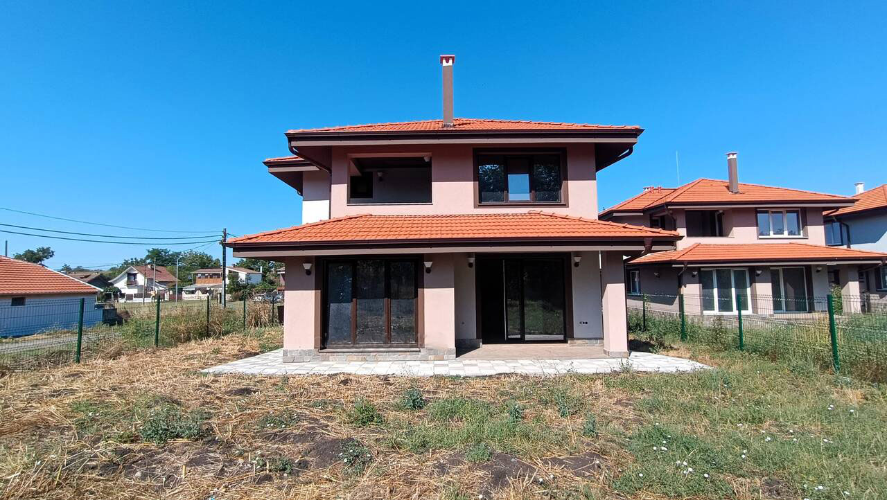 9673428_131749994_big