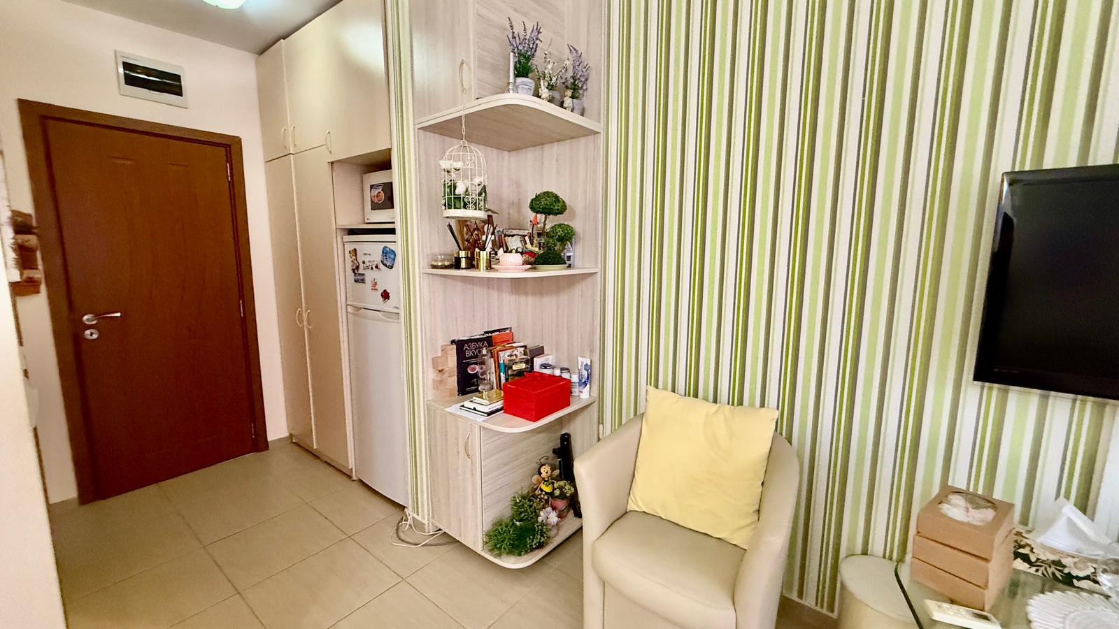 2f22bb1f-faf5-4c64-a45d-c510f5867267