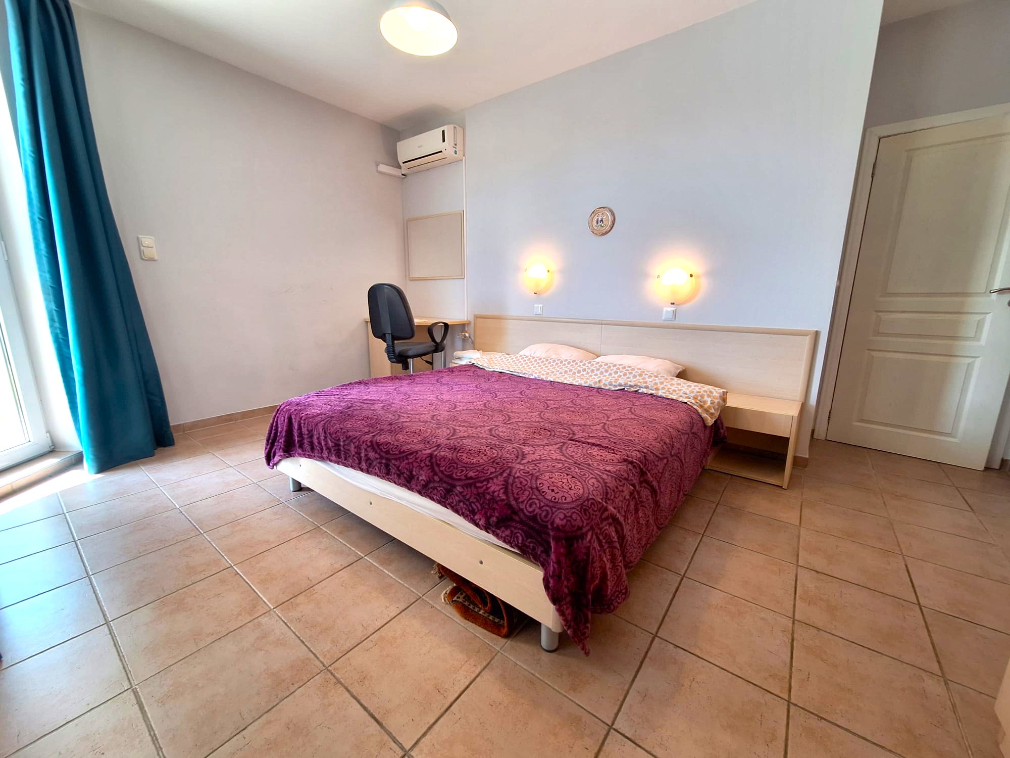 WhatsApp Image 2025-12-12 at 11.00.13