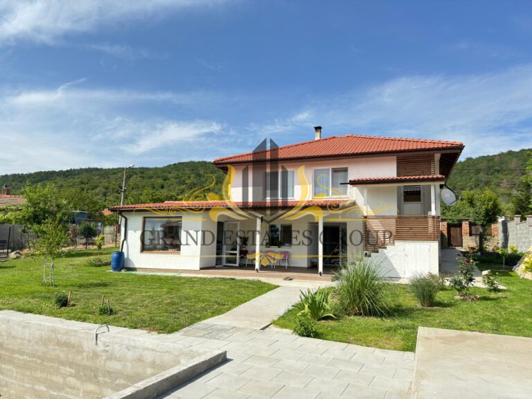 Купить частный дом в Болгарии.